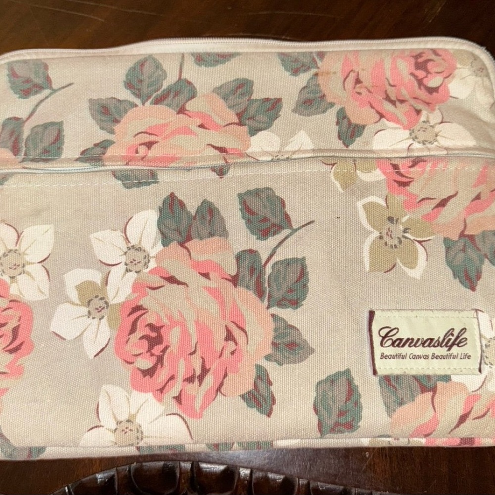 Canvaslife Floral Laptop Sleeve 13”